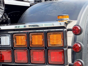 ADL89094 gemonteerd op een Deense achterbumper met LED lampen