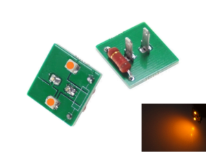 MTRS type 5 top lamp ORANGE - lamp for Volvo truck with integrated spotlight in the roof lamp holes - set of two - Matronics number 240770-AM - EAN: