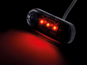 Strands Dark Knight markeringslamp rood met 3 LED's - geschikt voor 12 & 24 volt gebruik - voor auto, aanhanger, vrachtwagen, trailer, camper en meer - EAN: 7323030187118