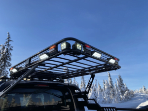 Dak rek met diverse LED verlichting waaronder de Strands Siberia Scene SL LED lamp - EAN: 7323030185411