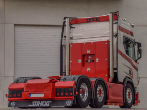 Scania LKW mit Dark Knight Beleuchtung - EAN: 7323030186869