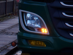 DAF 106 LED daytime running lights orange - for DAF XF and CF - Euro 6 model - year of construction 2017+ - DAF LED DRL unit - EAN: 7448156814813