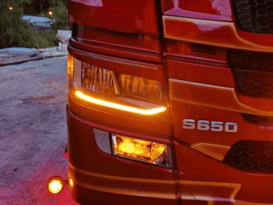 MTRS Scania Next Gen LED daytime running light ORANGE - suitable for Scania truck with LED package - Matronics number 240840 - EAN: 7448155842831