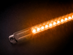 Strands Unity Innenleuchte AMBER - LED Streifen Underglow 28cm - Strands 809269 - LED Beleuchtung für 12 und 24 Volt Einsatz - geeignet für drinnen und draußen mit IP67-Zulassung - auch als - EAN: 7323030191597
