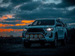 SUV met Strands 270976